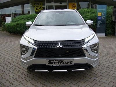 Gebraucht Mitsubishi Eclipse Cross Plus 188 PS (138 kW) 2022 Sterlingsilber SUV