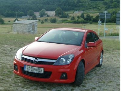 Opel Astra GTC