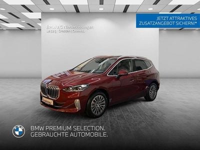 Gebraucht BMW 220 Active Tourer Sport Line 156 PS (114 kW) 2025 Rot Van / Kleinbus