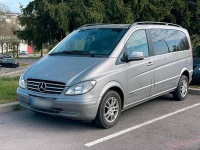 Usata Mercedes Viano Edition 150 CV (110 kW) 2010 Grigio Monovolume