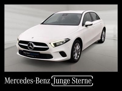 Gebraucht Mercedes A250 Style 160 PS (117 kW) 2022 Weiß Limousine