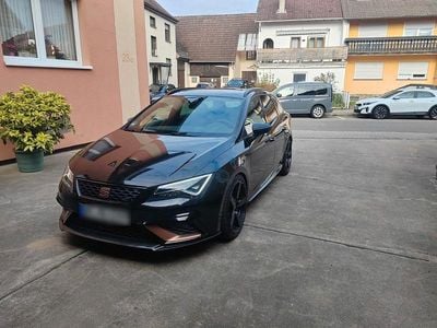 Usata Seat Leon 4Drive 300 CV (220 kW) 2020 Nero Station wagon