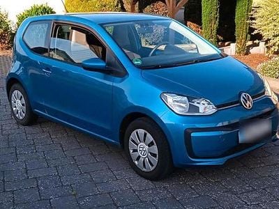 Gebraucht VW Golf VII 60 PS (44 kW) 2019 Blau Kleinwagen