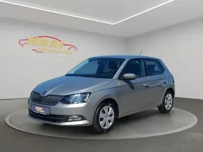 Używany Skoda Fabia Active 75 KM (55 kW) 2017 Beżowy Hatchback