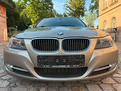 Gebraucht BMW 325 Shadowline 204 PS (150 kW) 2012 Braun Kombi