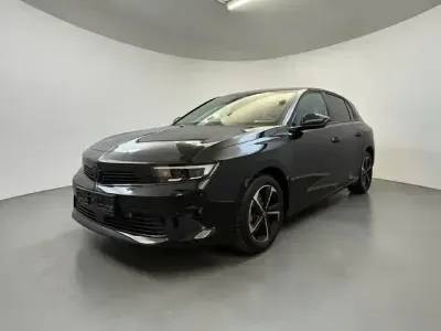 Gebraucht Opel Astra 131 PS (96 kW) 2025 Schwarz Kleinwagen