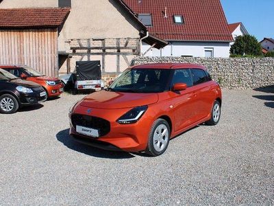 Neu Suzuki Swift Comfort 83 PS (61 kW) 2025 Orange Kleinwagen