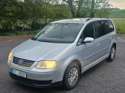 Gebraucht VW Touran Trendline 116 PS (85 kW) 2004 Silber Van / Kleinbus