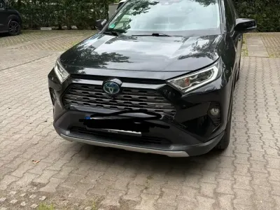 Gebraucht Toyota RAV4 Hybrid 218 PS (160 kW) 2019 Schwarz SUV