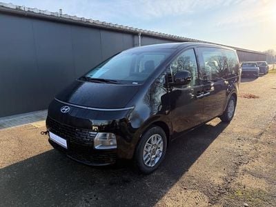 Neu Hyundai Staria Trend 224 PS (164 kW) 2025 Schwarz Van / Kleinbus
