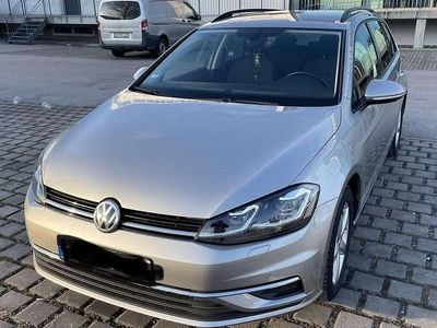 Silber Gebraucht 2018 VW Golf Alltrack Kombi | 15.500 € (Fairer Preis)