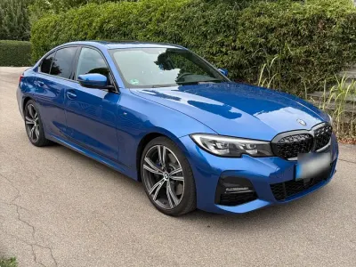 Gebraucht BMW 330 M Sport 258 PS (189 kW) 2019 Blau Limousine