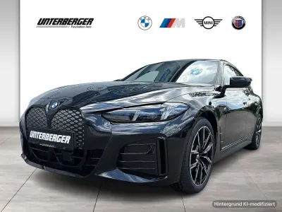 Neu BMW i4 M Sport 294 kW (401 PS) 2026 Black sapphire Limousine