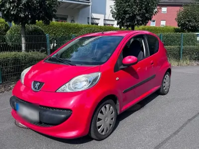 Gebraucht Peugeot 107 68 PS (50 kW) 2008 Rot Kleinwagen