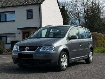 Gebraucht VW Touran 115 PS (84 kW) 2005 Grau Van / Kleinbus