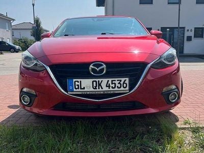 Rot Gebraucht 2014 Mazda 3 Sports-Line Limousine | 9.999 € (Fairer Preis)