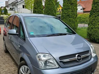 Używany Opel Meriva 101 KM (74 kW) 2004 Szary Minivan