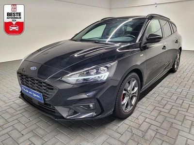 Schwarz (obsidianschwarzmet.) Gebraucht 2021 Ford Focus ST-Line X Kombi | 21.480 € (Teuer)
