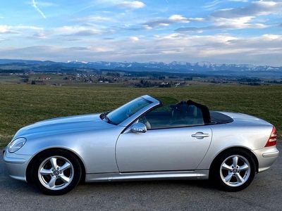 Usata Mercedes SLK200 163 CV (119 kW) 2002 Argento Cabrio