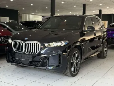 Gebraucht BMW X5 M Sport 313 PS (230 kW) 2023 Carbonschwarz SUV