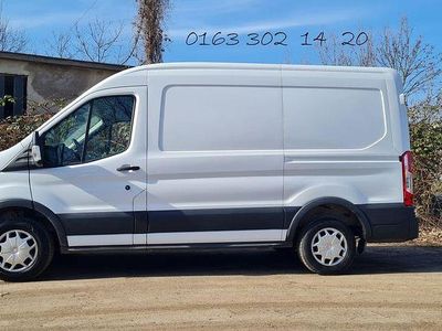 Gebraucht Ford Transit 131 PS (96 kW) 2018 Weiß Van / Kleinbus