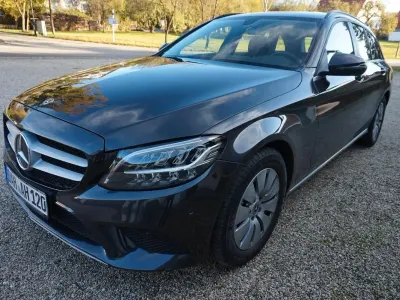 Gebraucht Mercedes C200 160 PS (117 kW) 2020 Grau Kombi