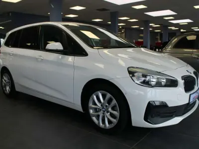 Gebraucht BMW 218 Advantage 150 PS (110 kW) 2020 Weiß SUV