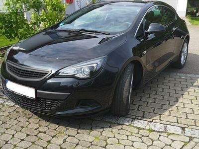 Opel Astra GTC