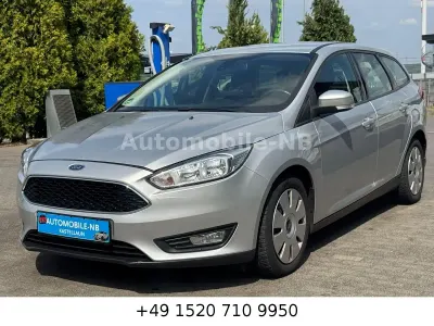 Gebraucht Ford Focus Business Edition 125 PS (91 kW) 2016 Silber Limousine