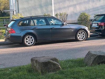 Usata BMW 320 177 CV (130 kW) 2008 Grigio Station wagon