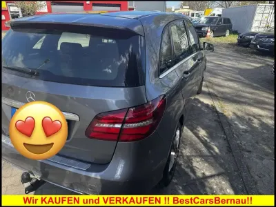 Gebraucht Mercedes B220 184 PS (135 kW) 2015 Silber Van / Kleinbus
