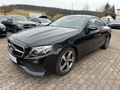 Gebraucht Mercedes E220 194 PS (142 kW) 2018 Schwarz Coupé