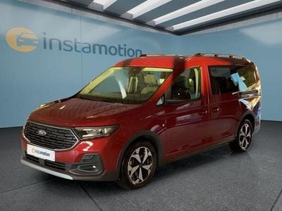 Gebraucht Ford Tourneo 122 PS (89 kW) 2024 Rot Van / Kleinbus