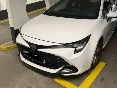 Gebraucht Toyota Corolla Cross 140 PS (102 kW) 2024 SUV