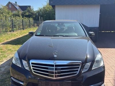 Mercedes E220