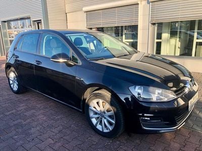 Gebraucht VW Golf VII LOUNGE 150 PS (110 kW) 2015 Schwarz Limousine
