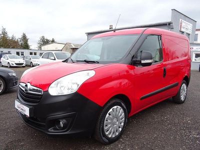Gebraucht Opel Combo 90 PS (66 kW) 2015 Rot Van / Kleinbus