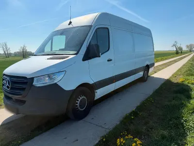 Używany Mercedes Sprinter 163 KM (119 kW) 2019 Biały Van