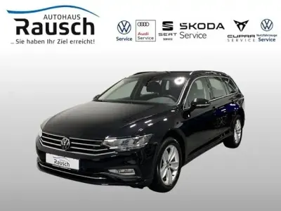 Usata VW Passat S 200 CV (147 kW) 2022 Nero Station wagon
