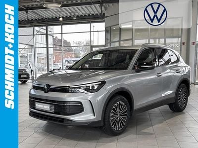 Nuova VW Tiguan 150 CV (110 kW) 2026 Argento SUV