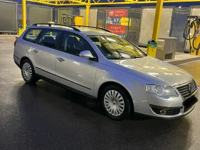 Gebraucht VW Passat 2010 Silber Limousine