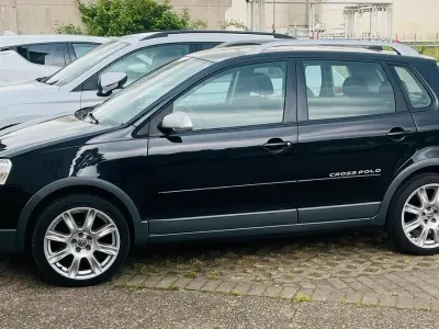 Używany VW Polo Cross 101 KM (74 kW) 2008 Czarny Hatchback