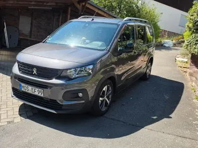 Gebraucht Peugeot Rifter Allure GT-Line 110 PS (80 kW) 2019 Grau Van / Kleinbus