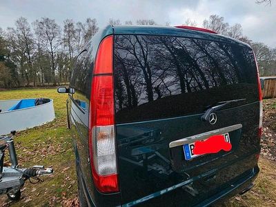 Gebraucht Mercedes Viano 150 PS (110 kW) 2006 Grün Van / Kleinbus