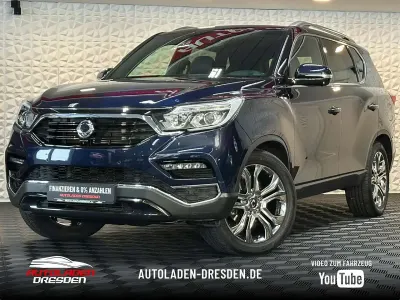 Gebraucht SsangYong Rexton 181 PS (133 kW) 2019 Blau SUV