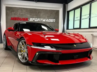 Neu Ferrari 12 Cilindri 831 PS (611 kW) 2026 Rosso scuderia Coupé