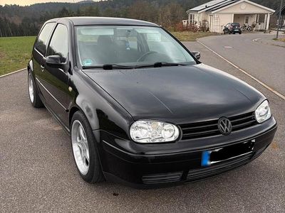 Gebraucht VW Golf III 100 PS (73 kW) 1998 Schwarz Limousine