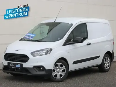 Gebraucht Ford Transit Trend 101 PS (74 kW) 2023 Frostweiß Van