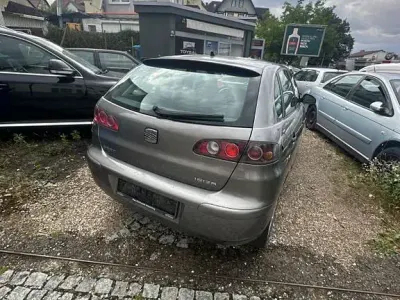 Gebraucht Seat Ibiza Reference 86 PS (63 kW) 2004 Schwarz Kleinwagen