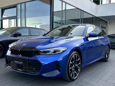 Gebraucht BMW 330e M Sport 292 PS (214 kW) 2024 Blau Kombi
